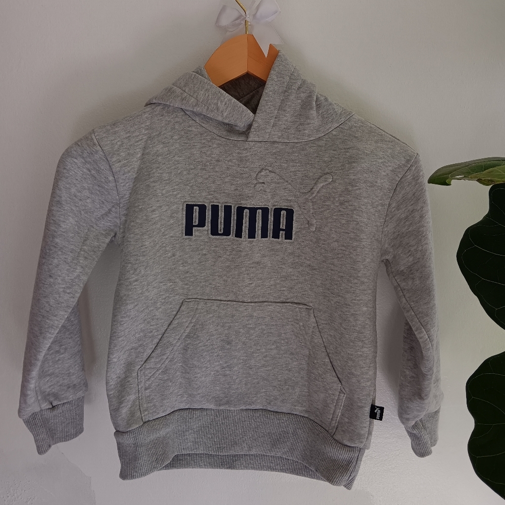 Puma kids hoodie, size XS (5/6) in gray